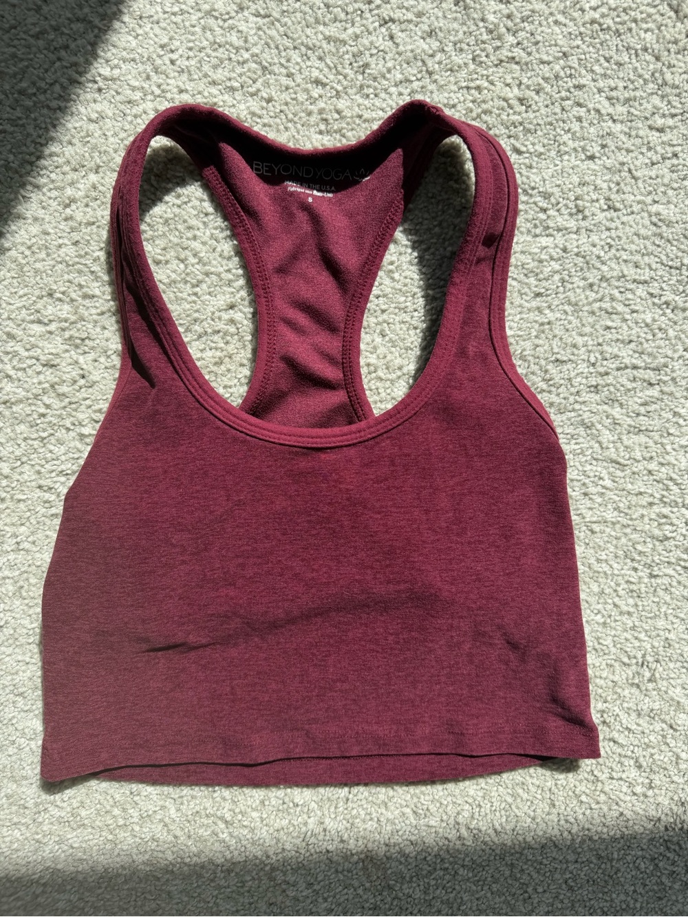 Beyond Yoga Women's Wine Racerback Crop Tank